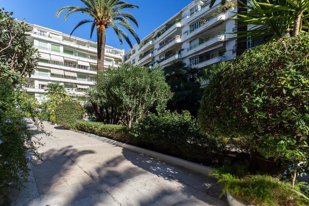 Nice Beach - Promenade Des Anglais Buitenkant foto